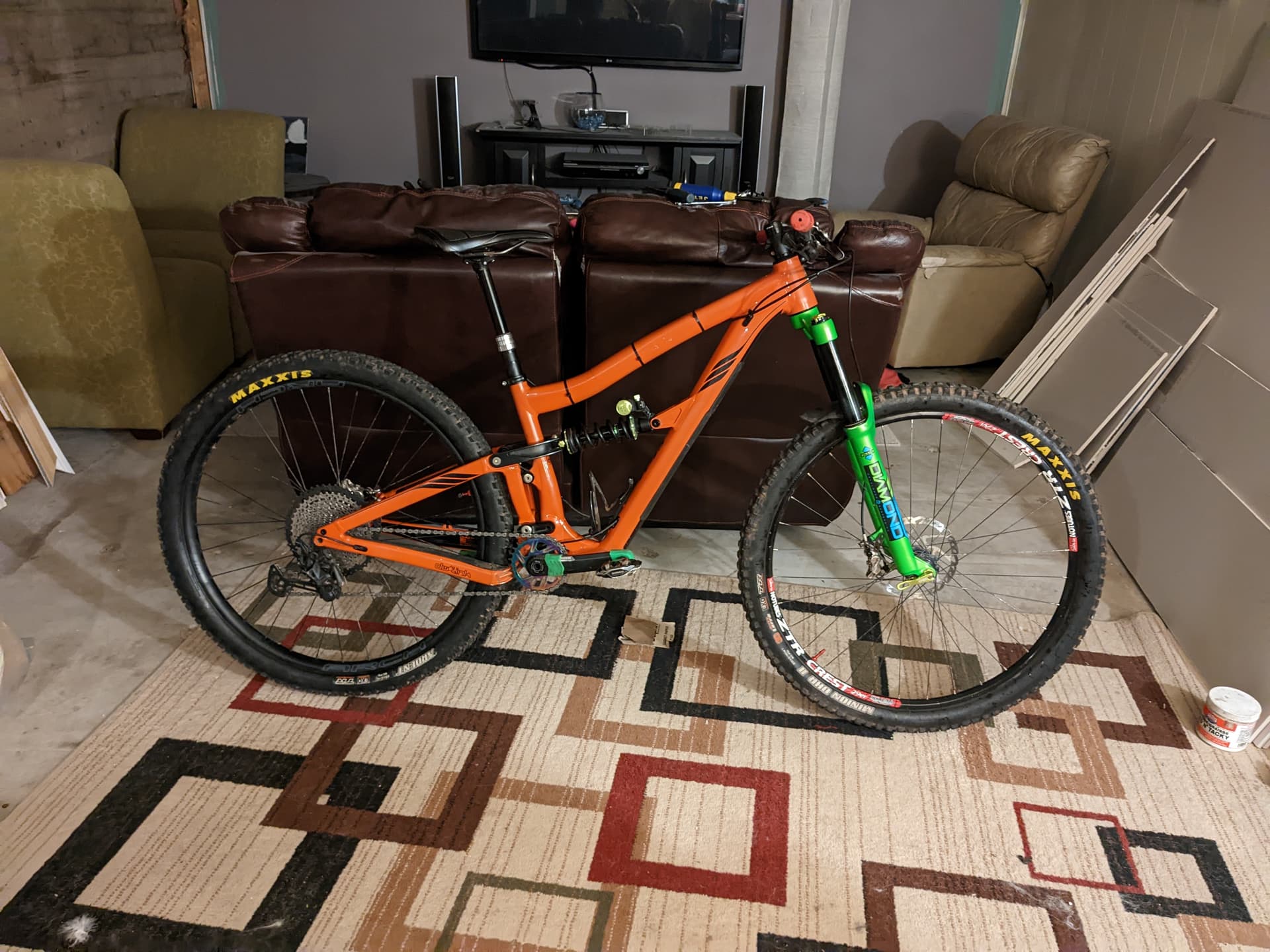 PXL_20221213_220144341