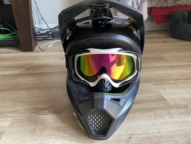 驚きの価格 SMALL size helmet Rampage Fox - SOLD! with Buy - goggles 自転車本体