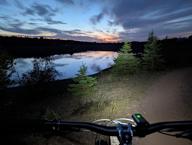 PXL_20250917_225150681